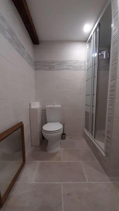 3 Pieces Neuf 65 M² Apartment *