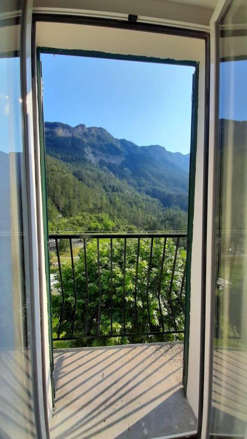 3 Pieces Neuf 65 M² Apartment *